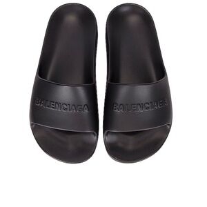 Black platform balenciaga slides